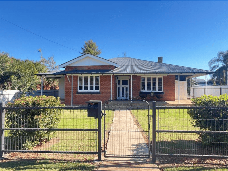 80 Bogan Street, Parkes, NSW 2870 - House for Rent - realestate.com.au