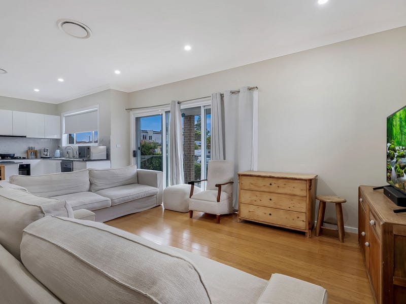 43 Anzac Road, Long Jetty, NSW 2261