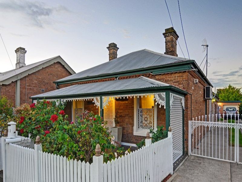 241 Byng Street, Orange, NSW 2800