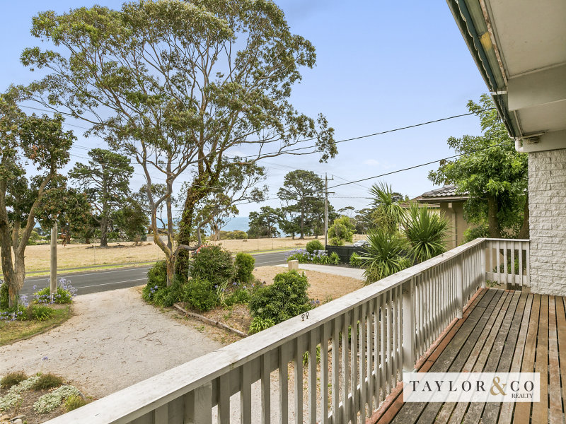 95 Kunyung Road, Mount Eliza, VIC 3930