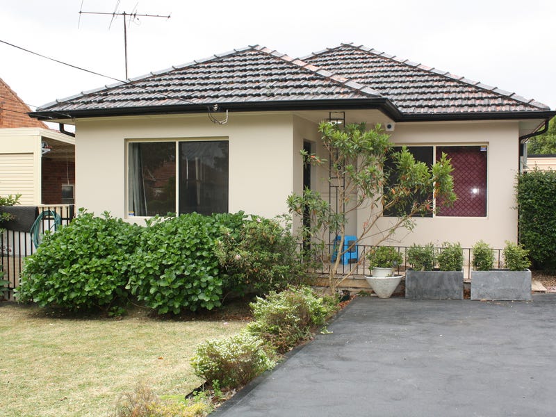 5 Payten Avenue, Roselands, NSW 2196