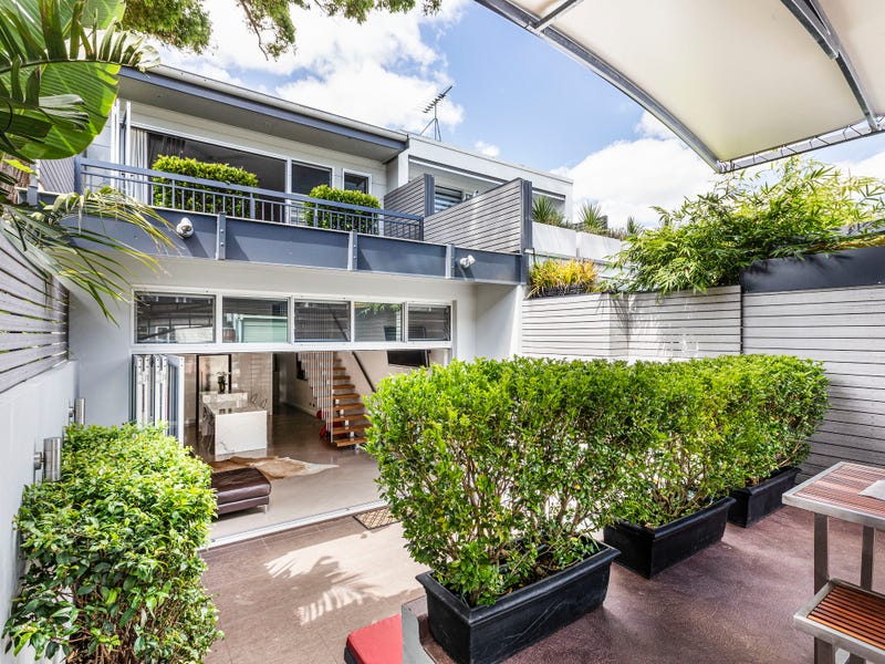 11 beattie discount street balmain