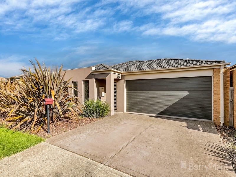 13 Young Street, Pakenham, VIC 3810