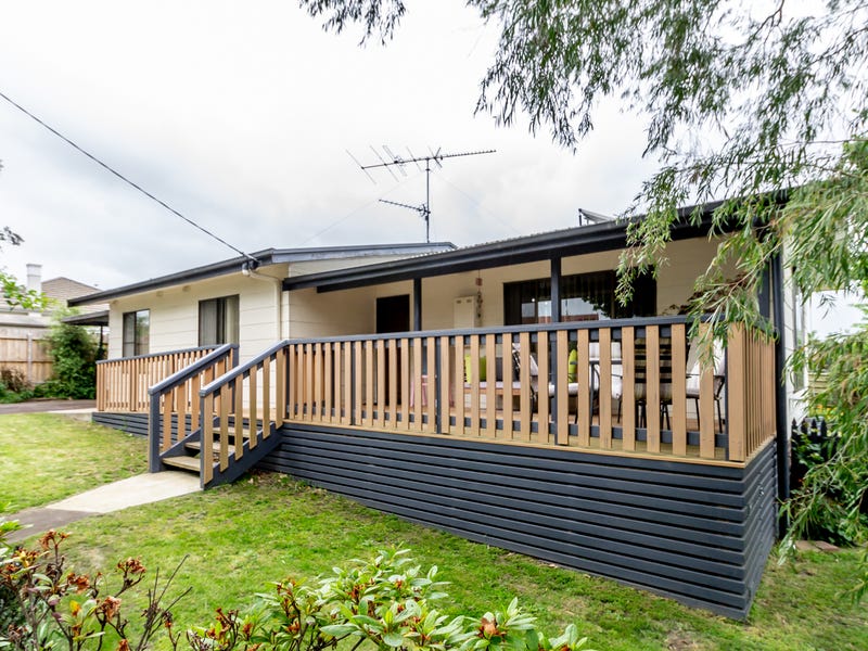 22 Hassett Street, Leongatha, Vic 3953 Property Details