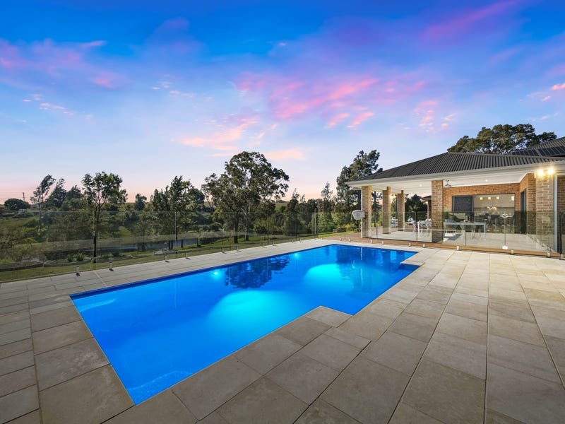 4 Loch Katrine Drive, Lochinvar, NSW 2321 Property Details