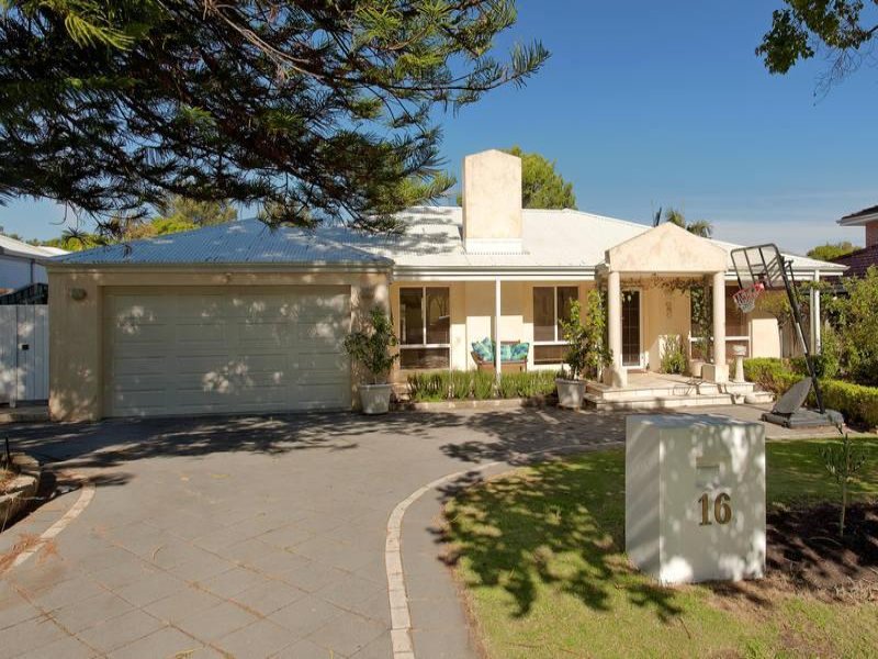 16 Pine Tree Lane, Mount Claremont, WA 6010