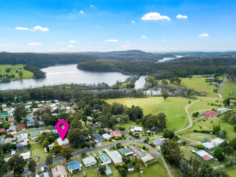 56 Cornfield Parade, Fishermans Paradise, NSW 2539