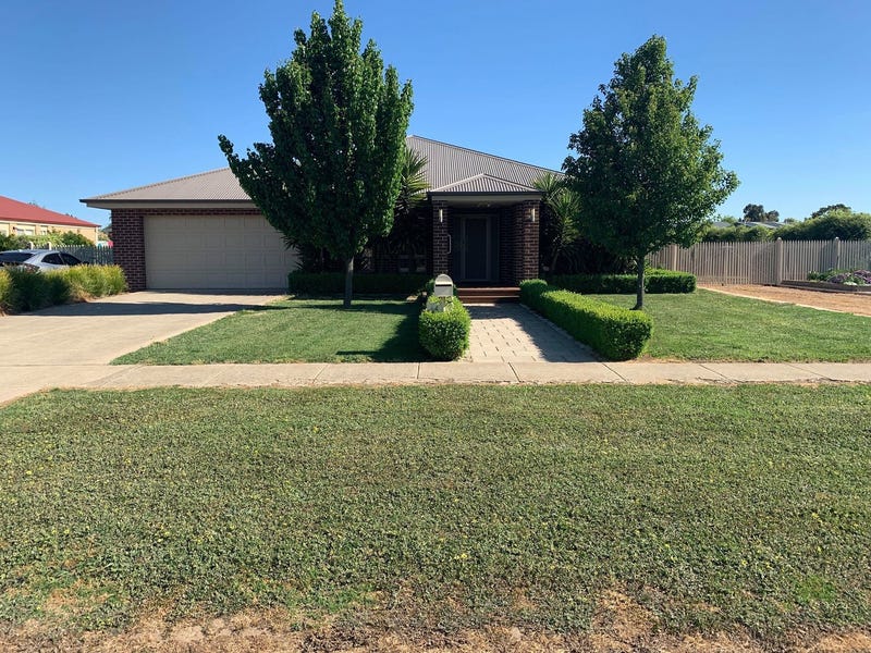 64 Tootle Street, Kilmore, VIC 3764