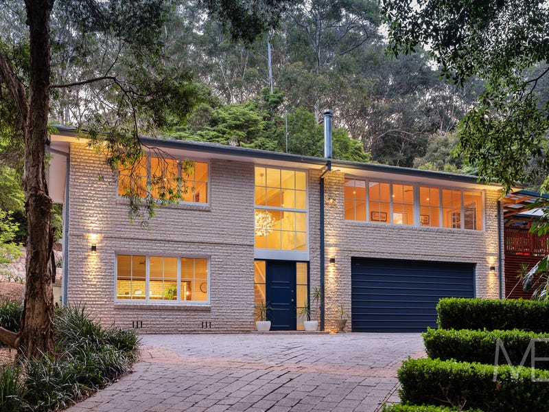 62 Campbell Drive, Wahroonga, NSW 2076 Property Details