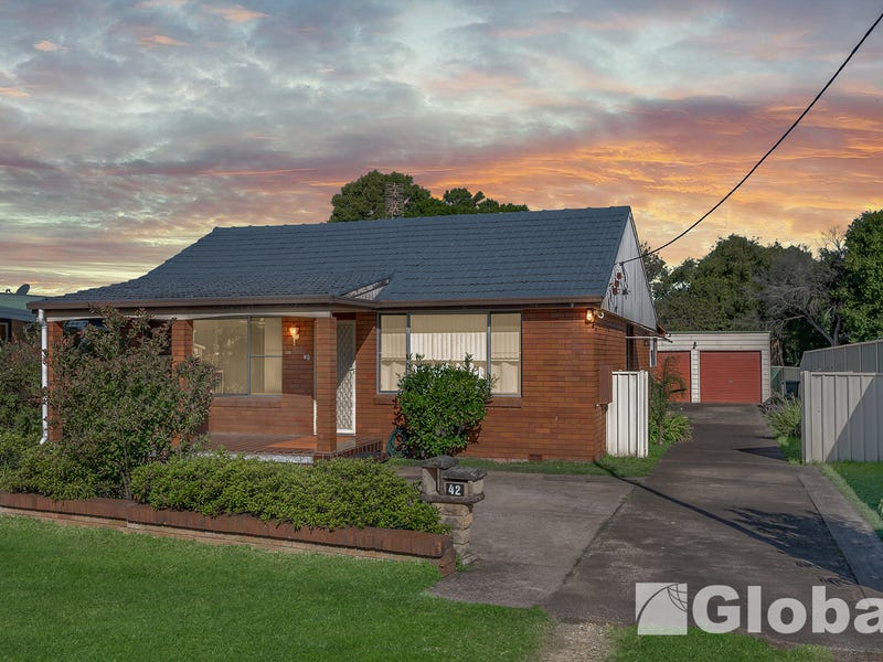 42 Buttaba Avenue, Belmont North, NSW 2280
