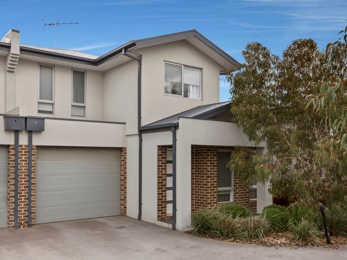 8/32 Rutledge Street, Kilmore, Vic 3764 Property Details