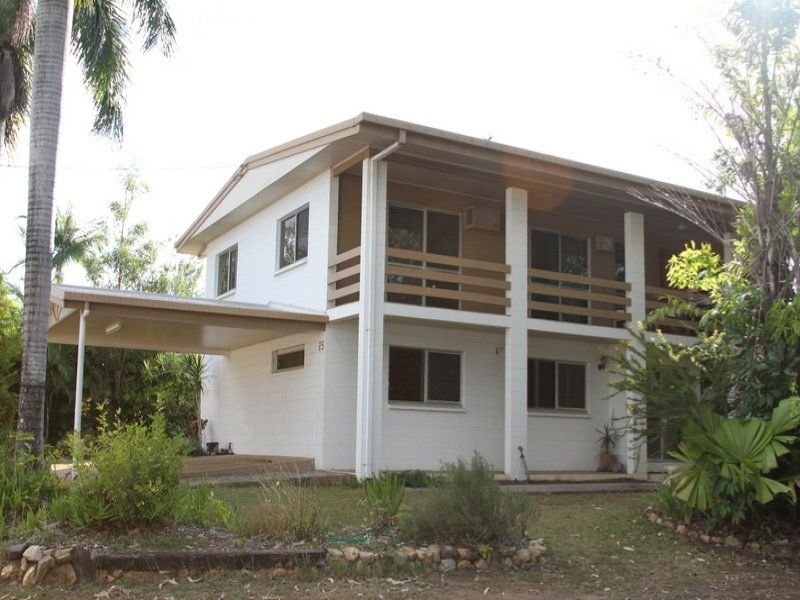 25 Peters Street, Mareeba, QLD 4880