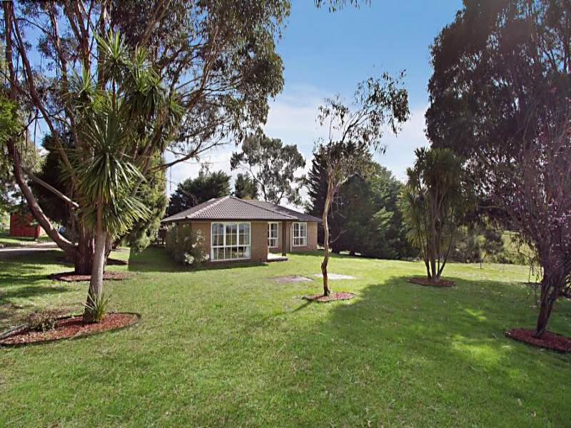 366 Black Range Road, Romsey, Vic 3434 Property Details