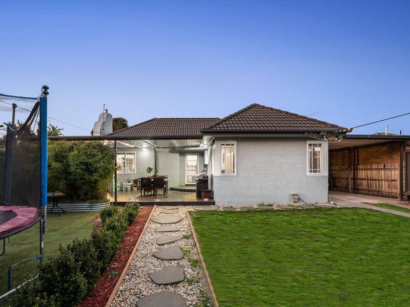 9/15 Sunray Avenue, Cheltenham, Vic 3192 Property Details