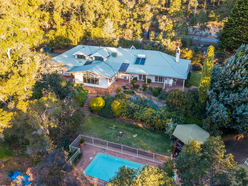 39 Walnut Road, Bickley, WA 6076