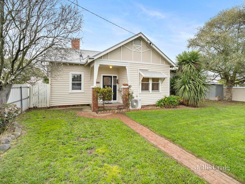 229 Dowling Street, Wendouree, VIC 3355