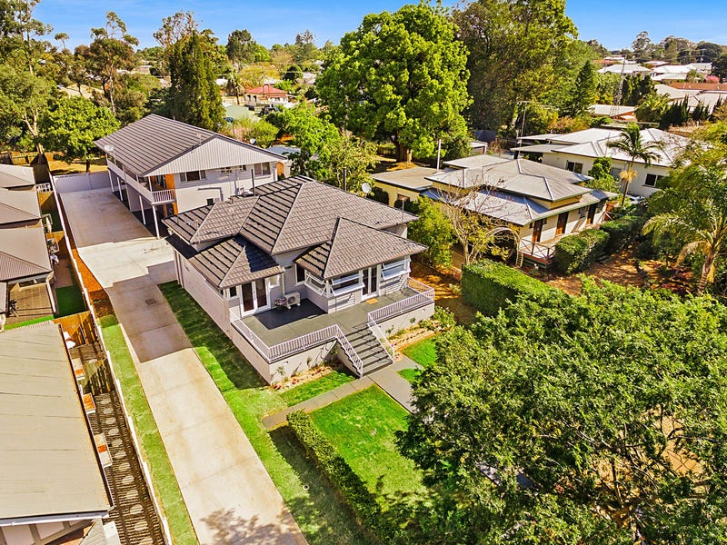 106 Taylor Street, Newtown, QLD 4350