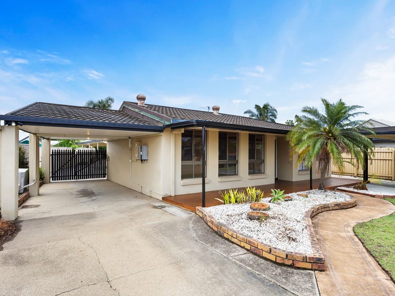 35 Southern Cross Drive, Newport, QLD 4020