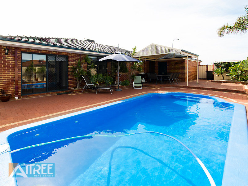 50 Sugarwood Drive, Thornlie, WA 6108 Property Details