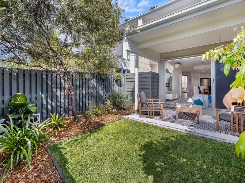 2 Bedroom Properties for Sale in Gympie Greater Region, QLD (+2