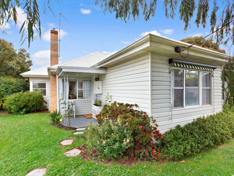 9 Daylesfordclunes Road, Blampied, VIC 3364