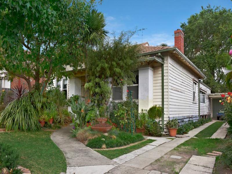 34 Matlock Street, Canterbury, Vic 3126 Property Details