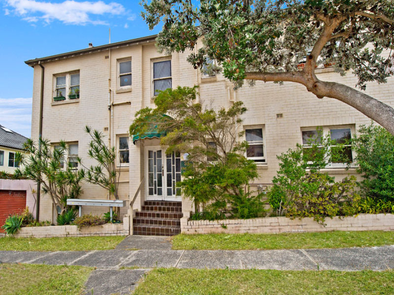 Sold Property Prices & Auction Results in Oakley Rd, North Bondi, NSW 2026  Pg. 2 