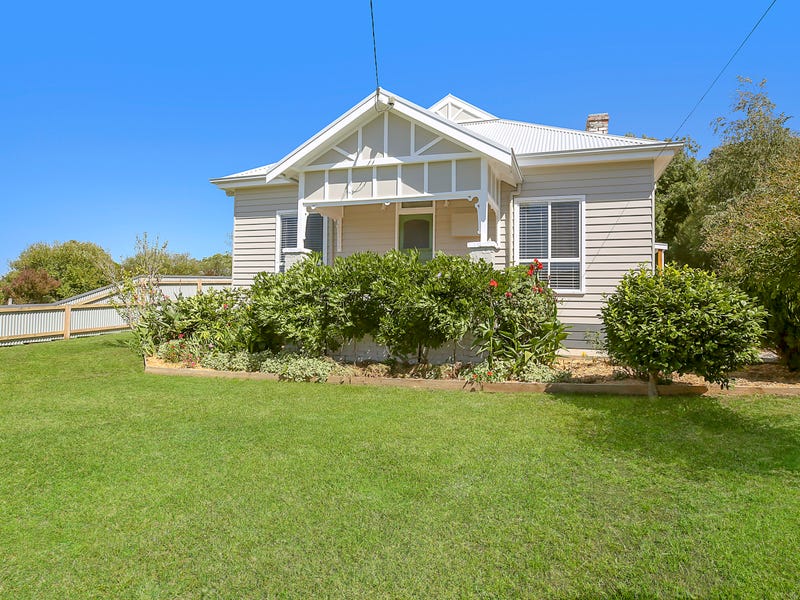 32 Lovett Street, Camperdown, Vic 3260 Property Details