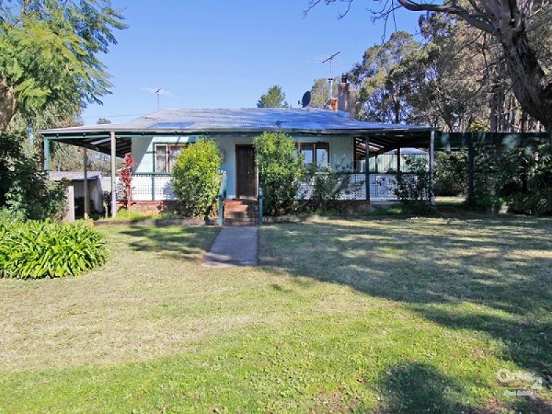 2 Brady Road, Jarrahdale, WA 6124 Property Details