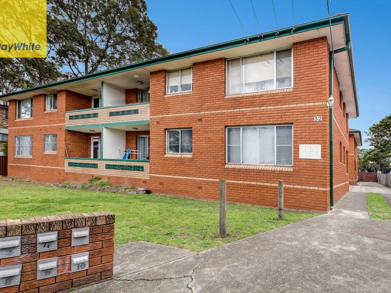 2/32. Ernest Street, Lakemba, NSW 2195 Property Details