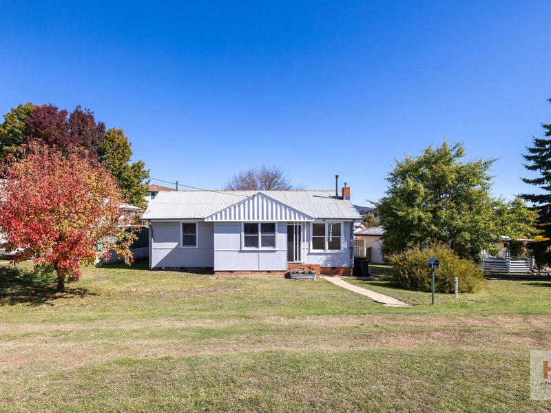 91 Soho Street, Cooma, NSW 2630 Property Details