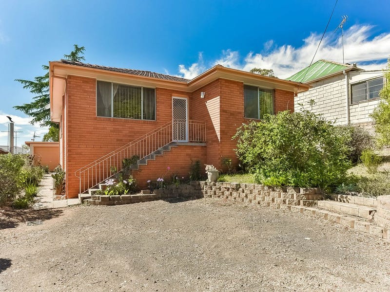 12 Picton Avenue, Picton, NSW 2571