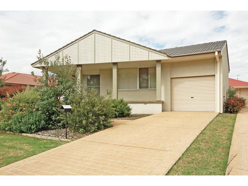 122c Jasmine Drive, Bomaderry, NSW 2541 Property Details