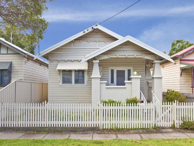 43 Waratah Street, Mayfield, NSW 2304