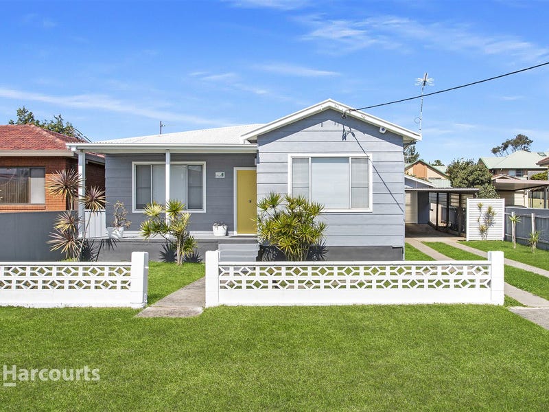 11 Lakeview Parade, Primbee, NSW 2502