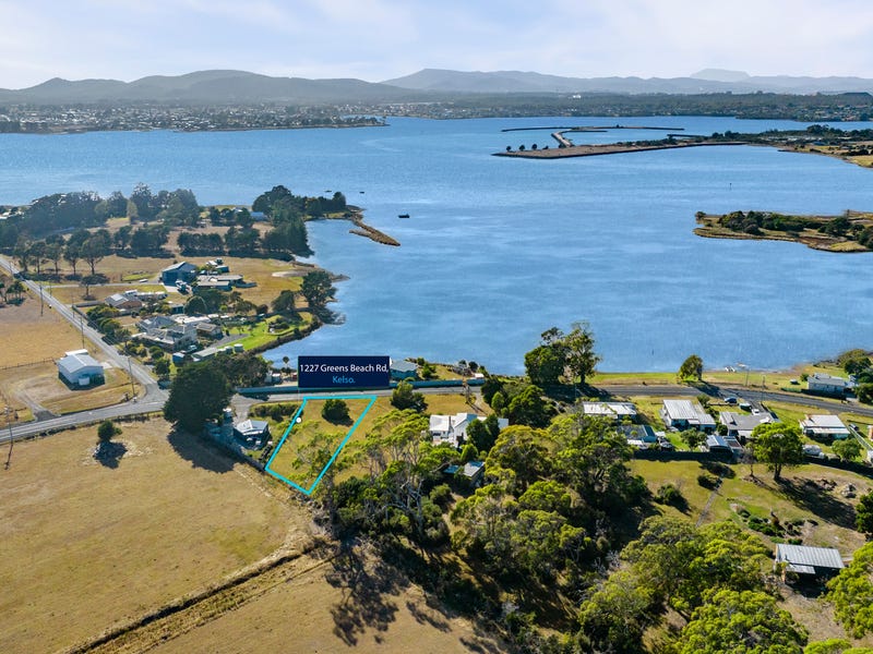 1227 Greens Beach Road, Kelso, TAS 7270