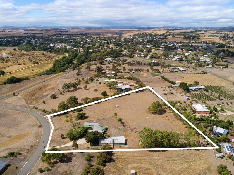 15 New North Court, Clunes, Vic 3370 - House for Sale - realestate.com.au