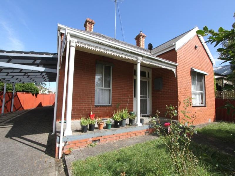 403 Drummond Street N, Lake Wendouree, VIC 3350