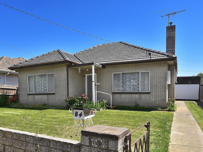 84 Lloyd Avenue, Reservoir, Vic 3073