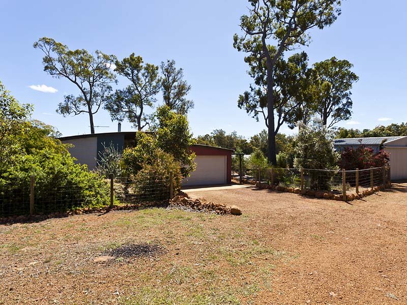 10 Darwinia Court, Jarrahdale, WA 6124