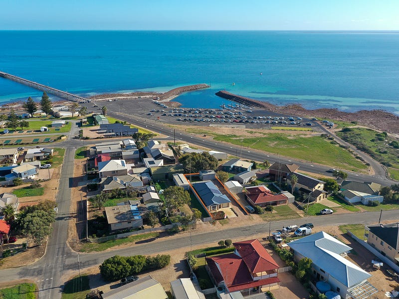 17 Charles St, Port Hughes, SA 5558 House for Sale