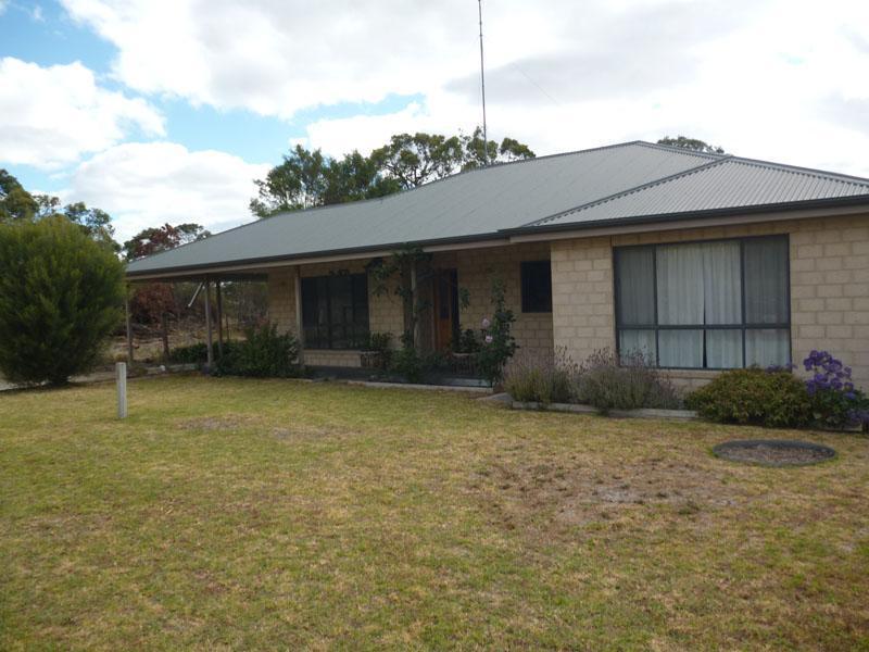 126 Cedar Avenue, Naracoorte, SA 5271