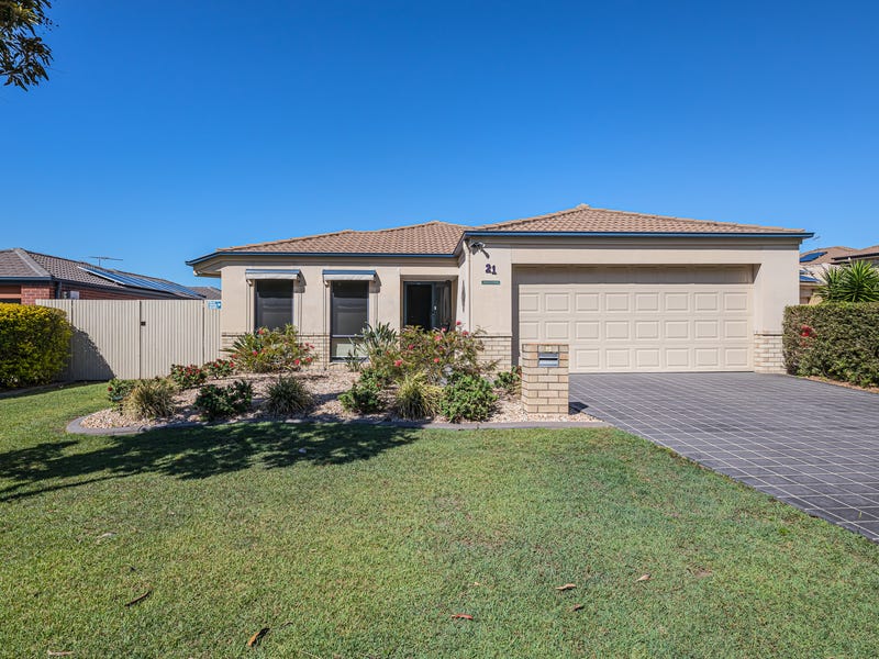21 Eimeo Place, Sandstone Point, Qld 4511 House for Sale realestate