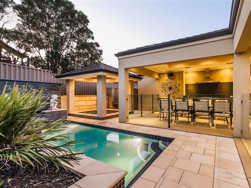 58 Ten Seldam Circle, Winthrop, WA 6150