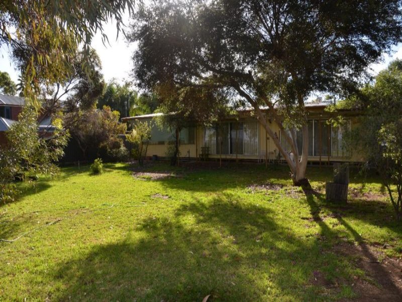 29 Hayes Road, Lake Boga, VIC 3584