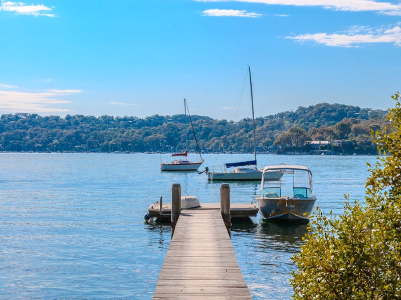 33 Florence Terrace, Scotland Island, NSW 2105 Property Details