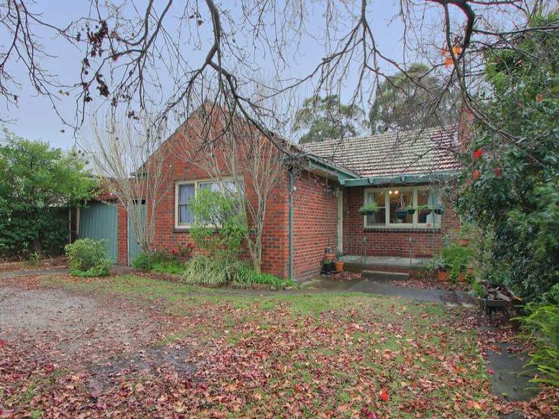 1/49 Heywood Street, Ringwood, Vic 3134 Property Details