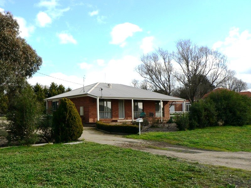 11 Noel Street, Lancefield, Vic 3435 Property Details