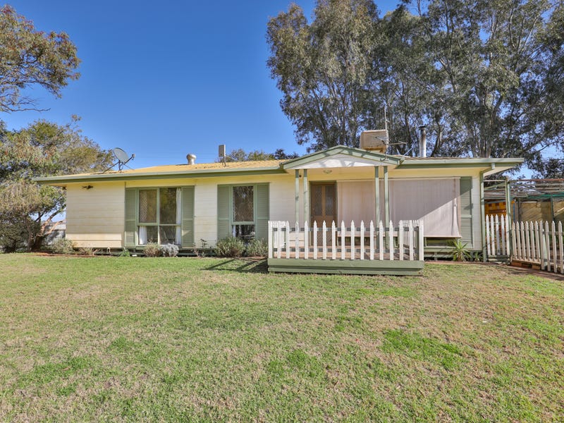 49 Street, Cardross, Vic 3496 Property Details