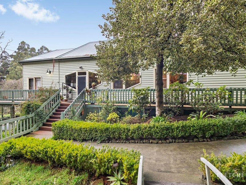 8 Dulcie Domum Road, Olinda, Vic 3788 House for Sale